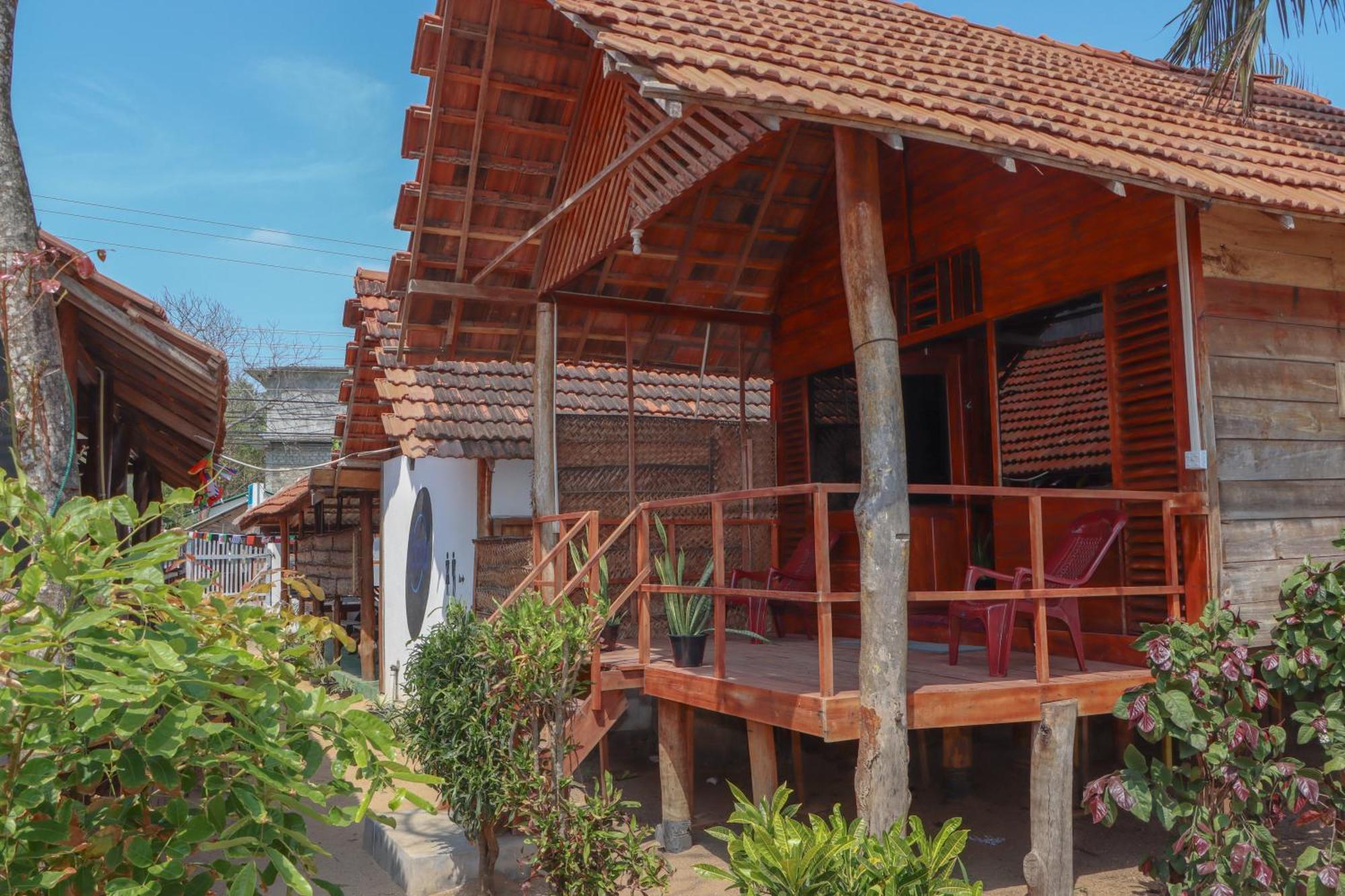 Appartamento Benzai Surf Arugam Bay Esterno foto